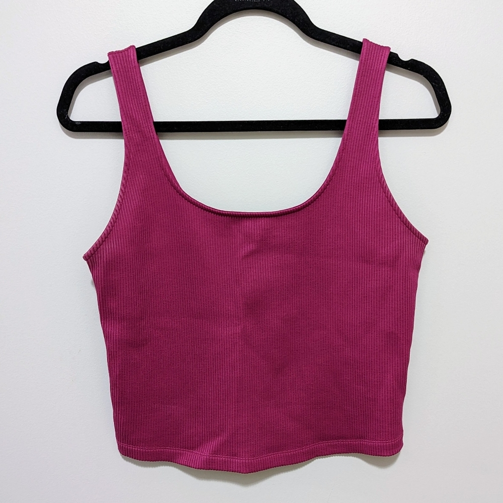 Ribbed crop top